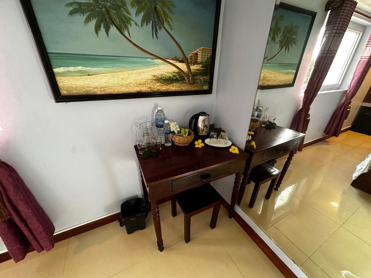 Отель Hawaii Lounge Сиануквиль Экстерьер фото